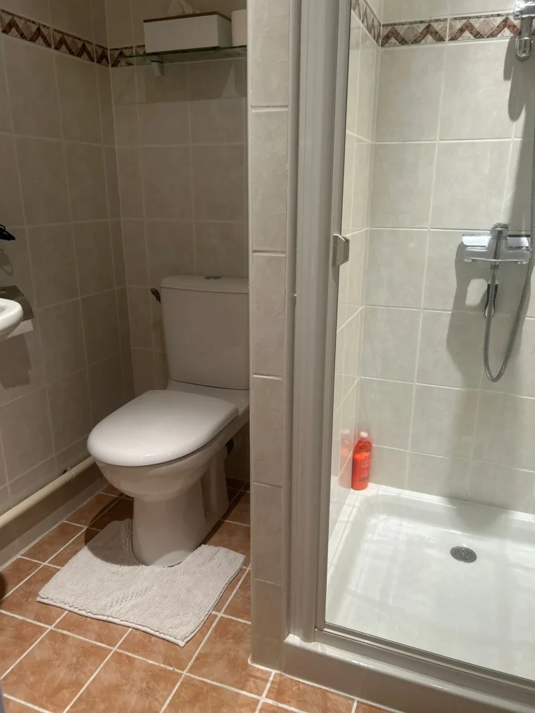 04b60209-ad60-4c64-898a-2d3cfdb0f74c