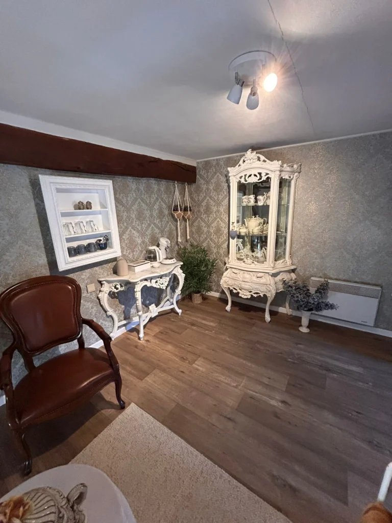 6884c09f-37b5-4863-9e14-4b4103618216