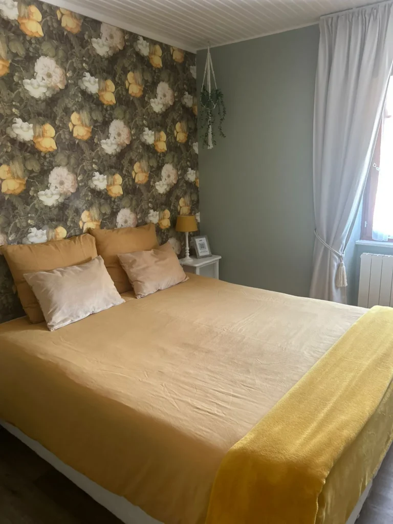 8ea2f915-814d-48fd-b209-7d13686bf998