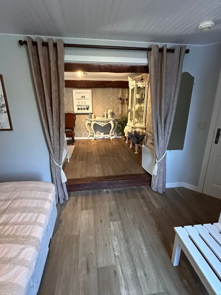 ba7f5052-4100-485a-9fa5-0bfbcafe4d7a